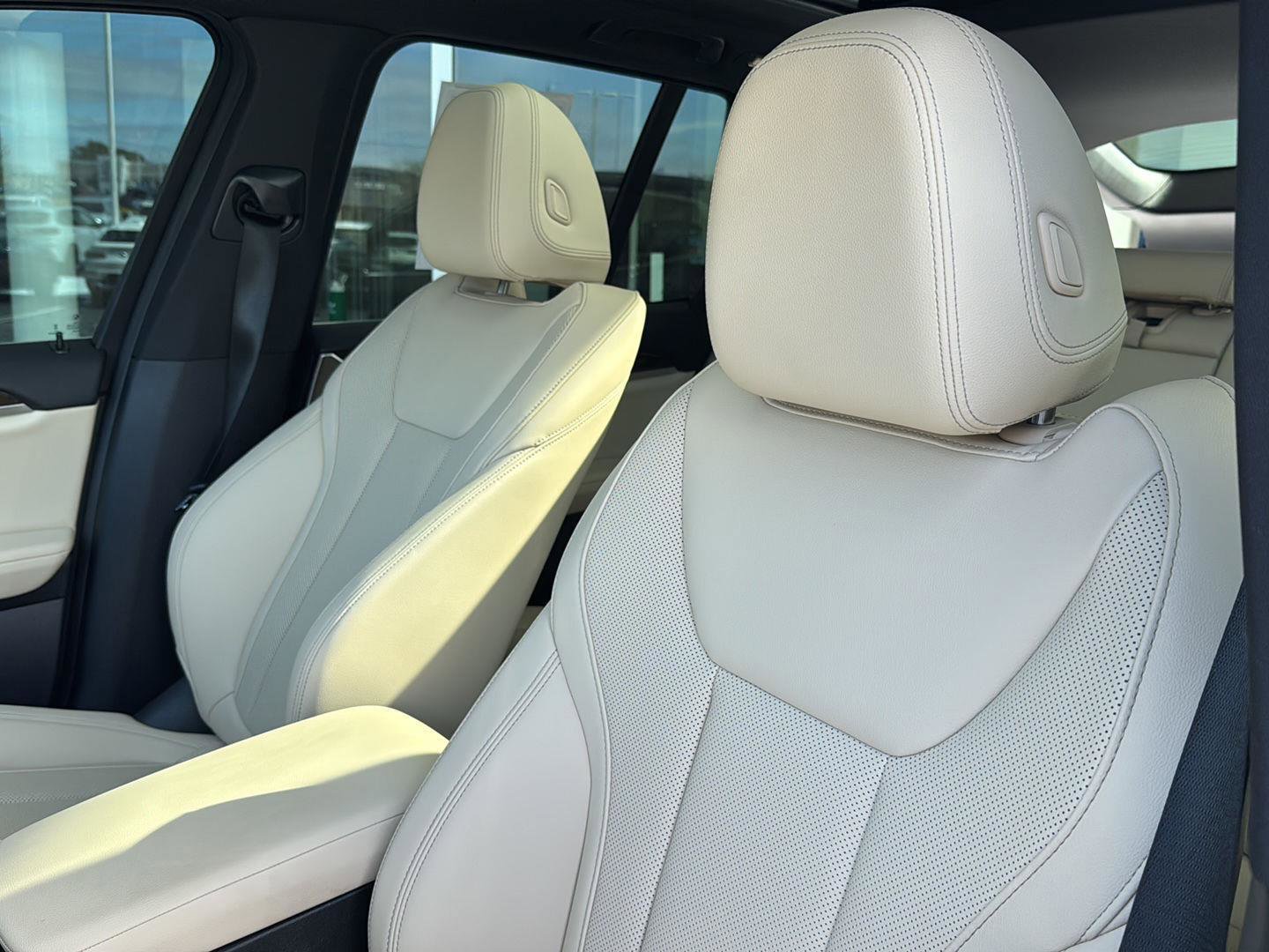 Certified 2023 BMW X3 sDrive30i w/ Premium Package image 27