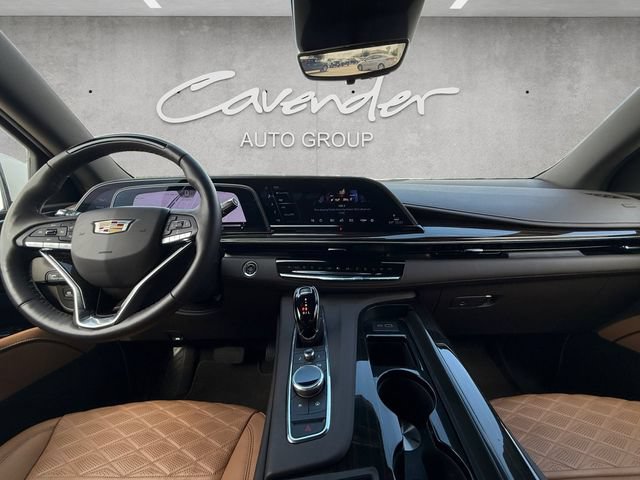 Used 2023 Cadillac Escalade Sport w/ Touring Package AWD/4WD image 20