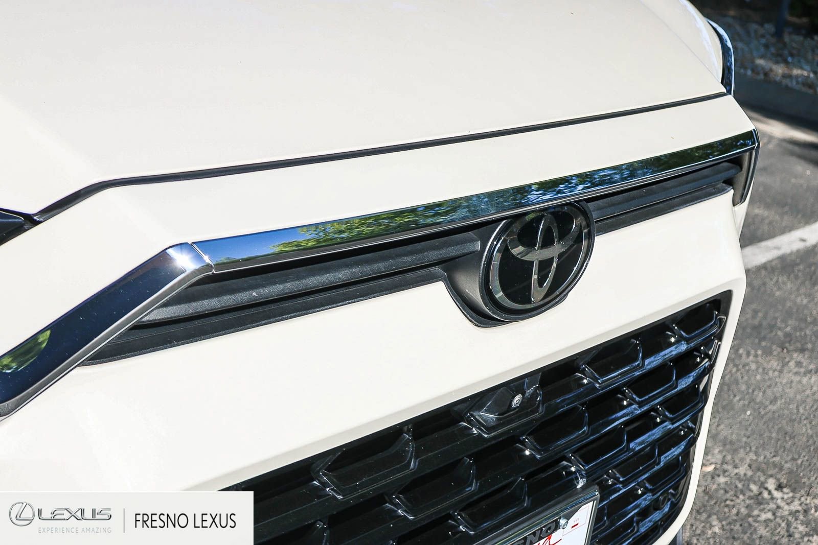 Used 2024 Toyota Grand Highlander Platinum image 11