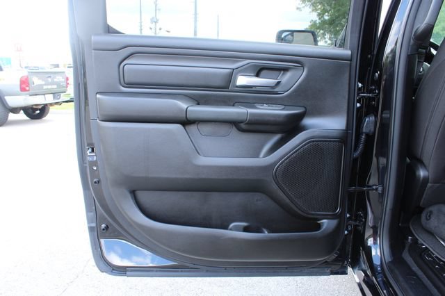 Used 2026 RAM 1500 Express AWD/4WD image 29