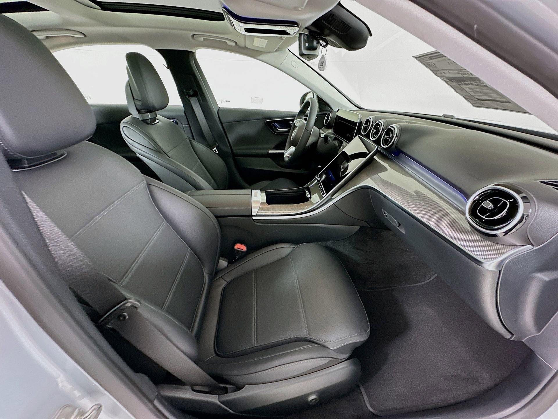 New 2026 Mercedes-Benz C 300 Sedan image 28