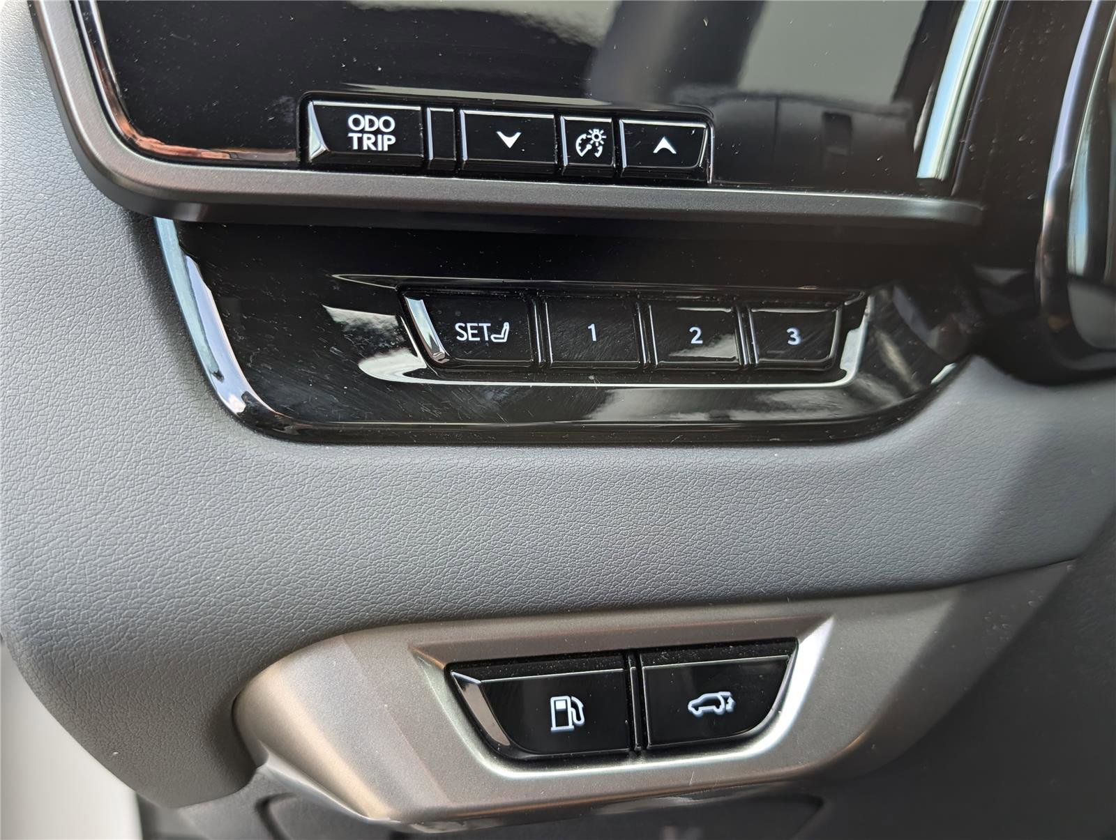 Used 2024 Lexus RX 350 Premium image 22