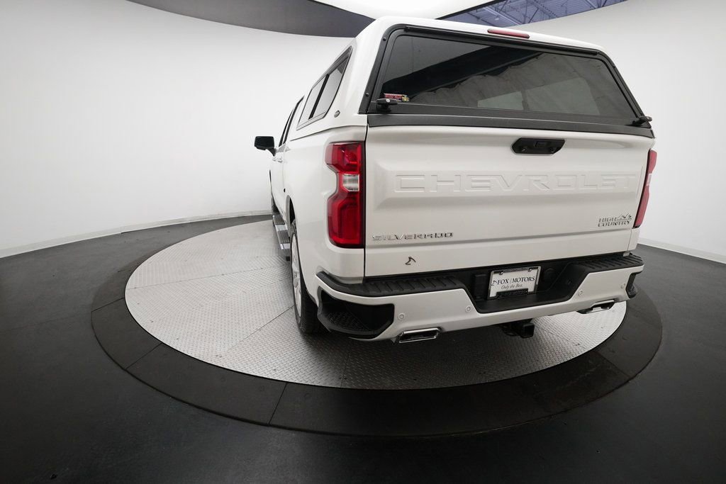 Certified 2023 Chevrolet Silverado 1500 High Country w/ Technology Package image 32