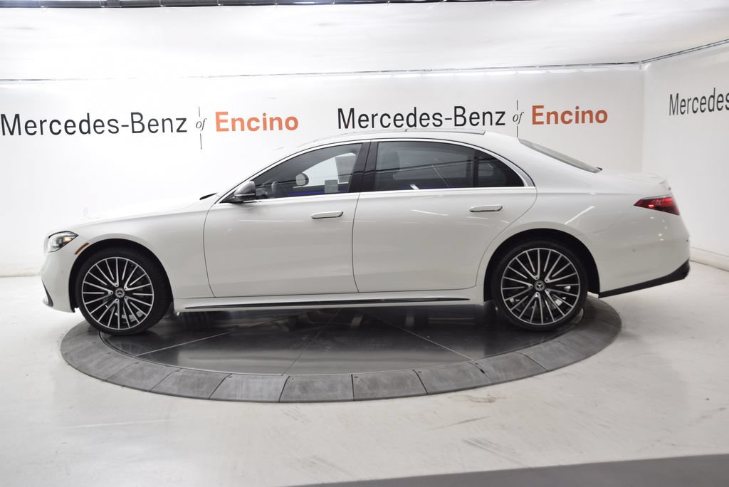 Certified 2022 Mercedes-Benz S 500 4MATIC image 2
