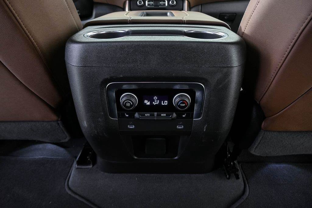 Used 2022 Chevrolet Tahoe High Country AWD/4WD image 22