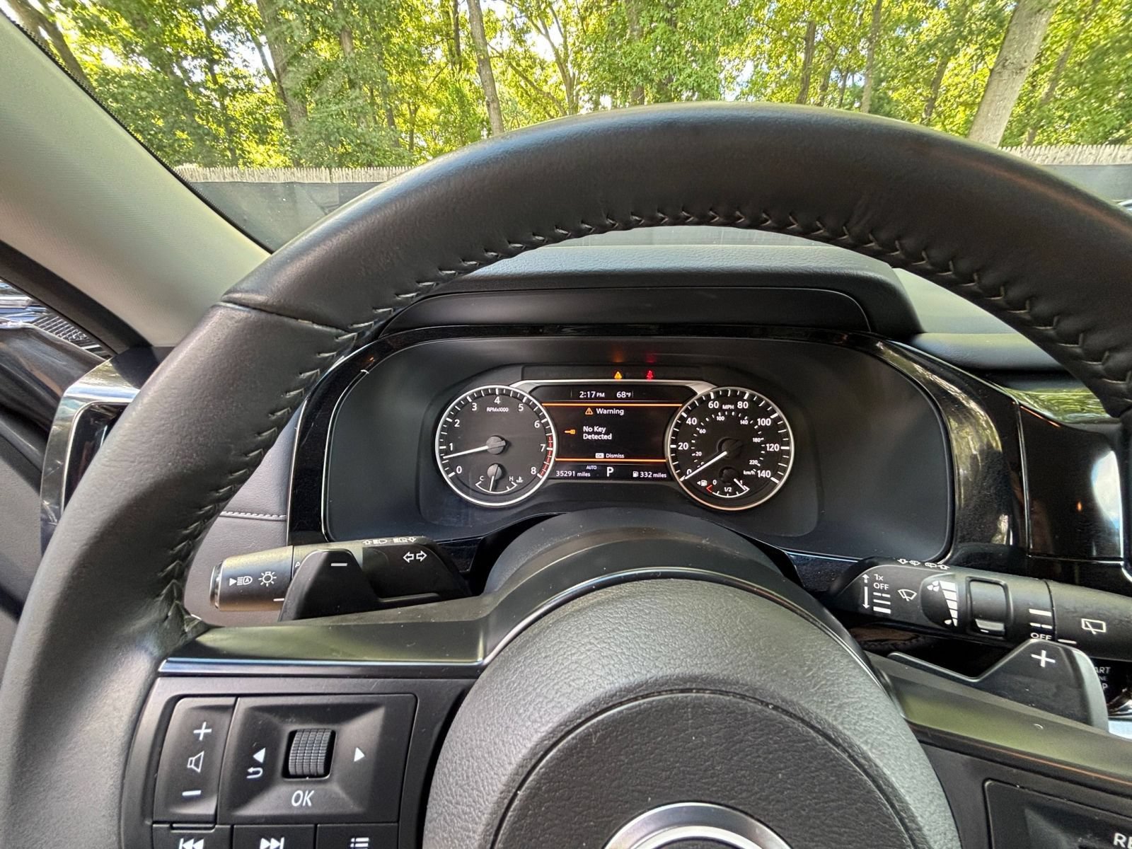 Used 2025 Nissan Pathfinder SV AWD/4WD image 42