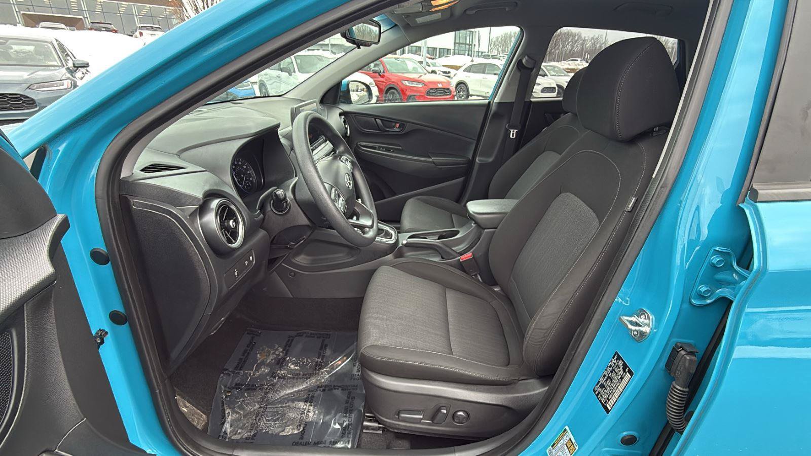 Used 2023 Hyundai Kona SEL image 24