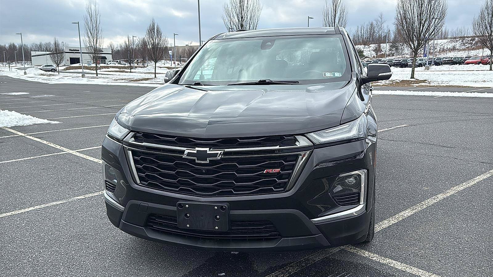 Used 2023 Chevrolet Traverse RS w/ LPO, Cargo Package AWD/4WD image 15