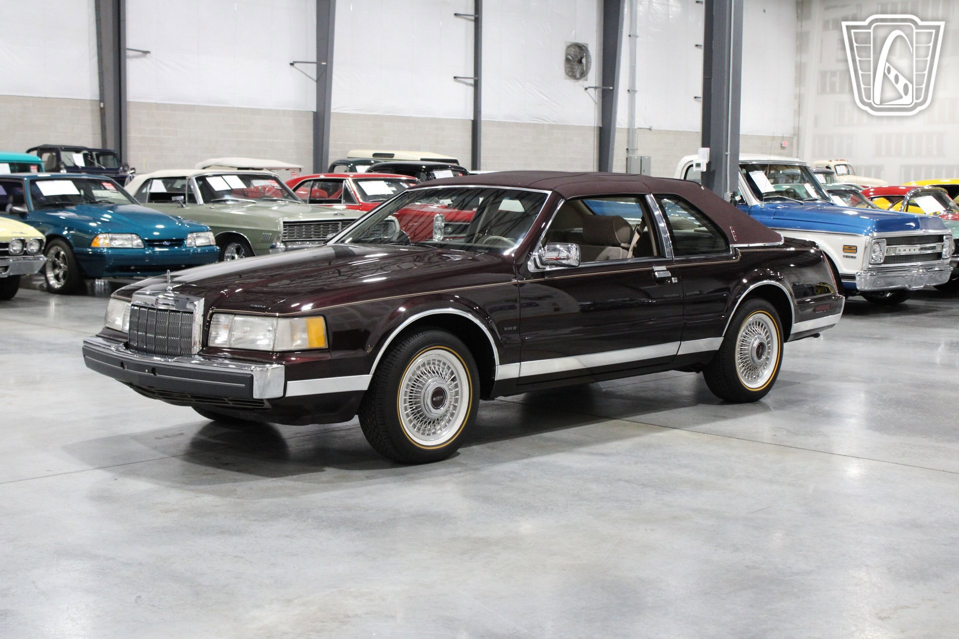 Used 1988 Lincoln Mark VII Blass image 2