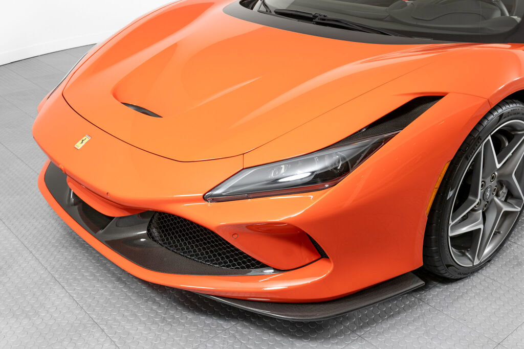 Certified 2021 Ferrari F8 Tributo RWD image 18