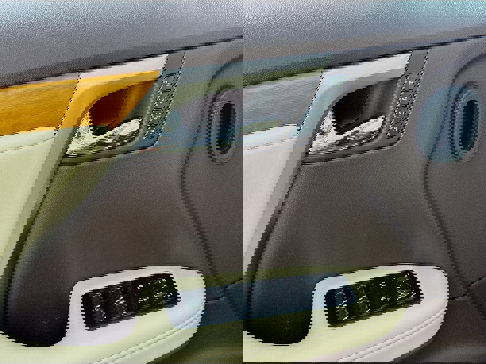 Used 2020 Lexus RX 350 AWD w/ Premium Package image 21