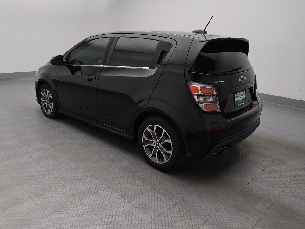Used 2019 Chevrolet Sonic LT FWD image 5
