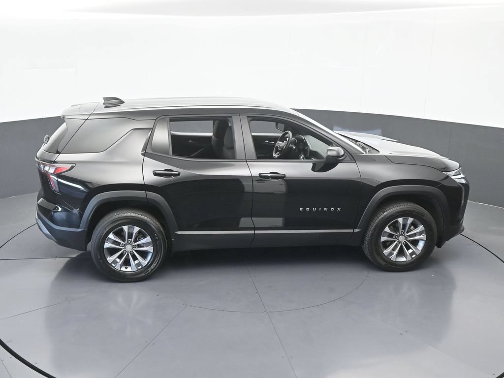 Used 2026 Chevrolet Equinox LT FWD image 52