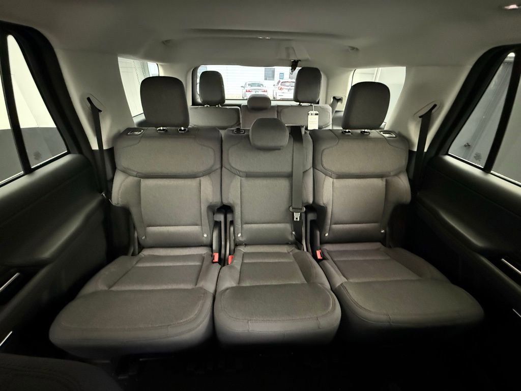 New 2025 Ford Expedition Active image 67