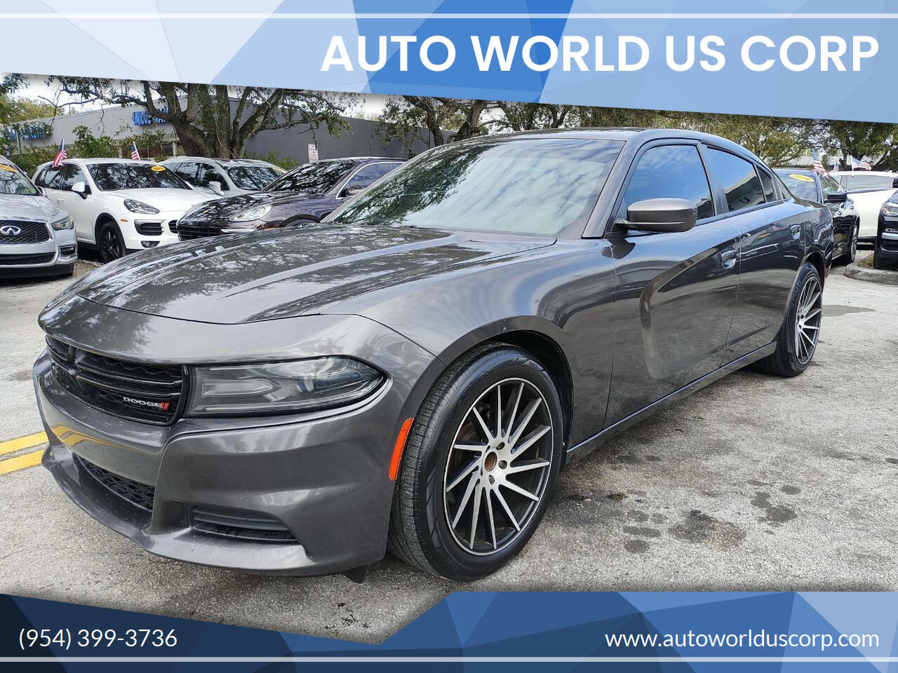 Used 2020 Dodge Charger SXT w/ Leather Interior Group image 1