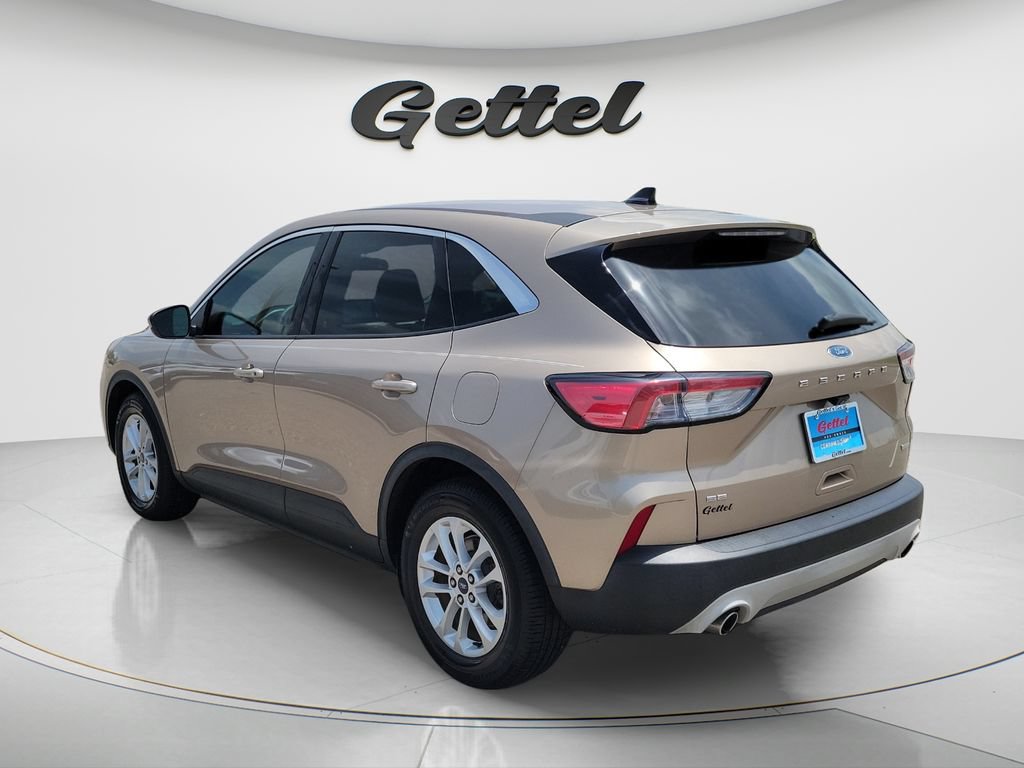 Used 2020 Ford Escape SE FWD image 7