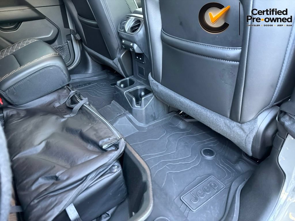 Certified 2022 Jeep Gladiator Overland AWD/4WD image 29