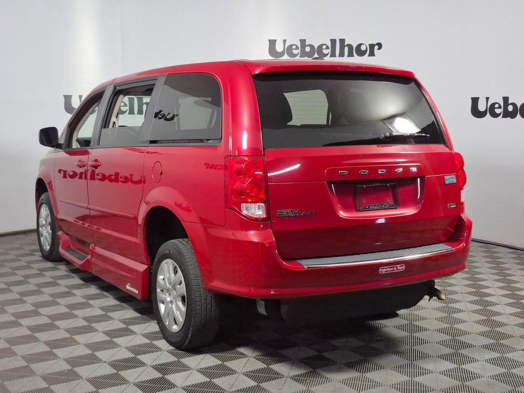 Used 2015 Dodge Grand Caravan SE w/ Quick Order Package 29E SE FWD image 5