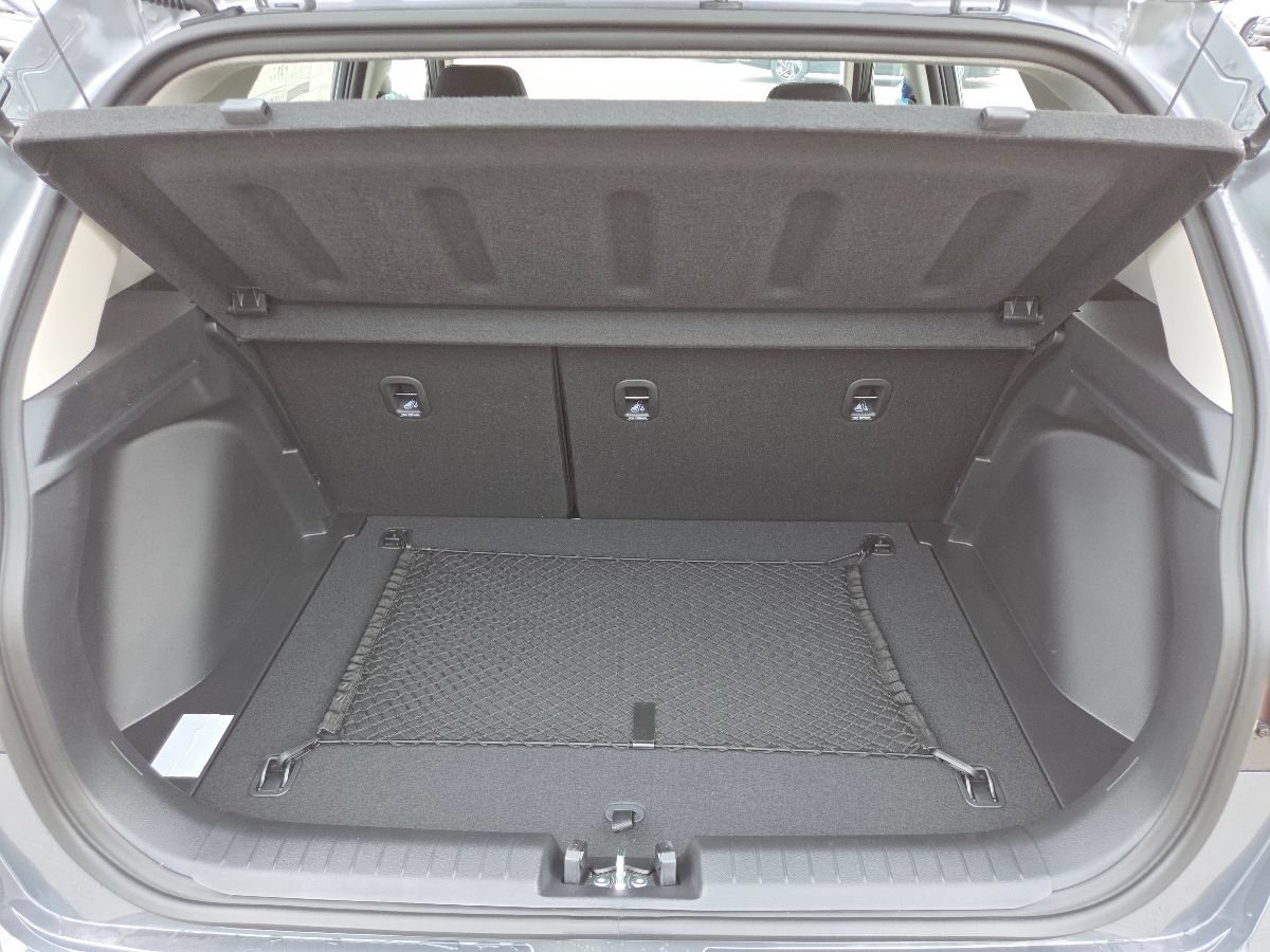 New 2026 Hyundai Venue SEL FWD image 23