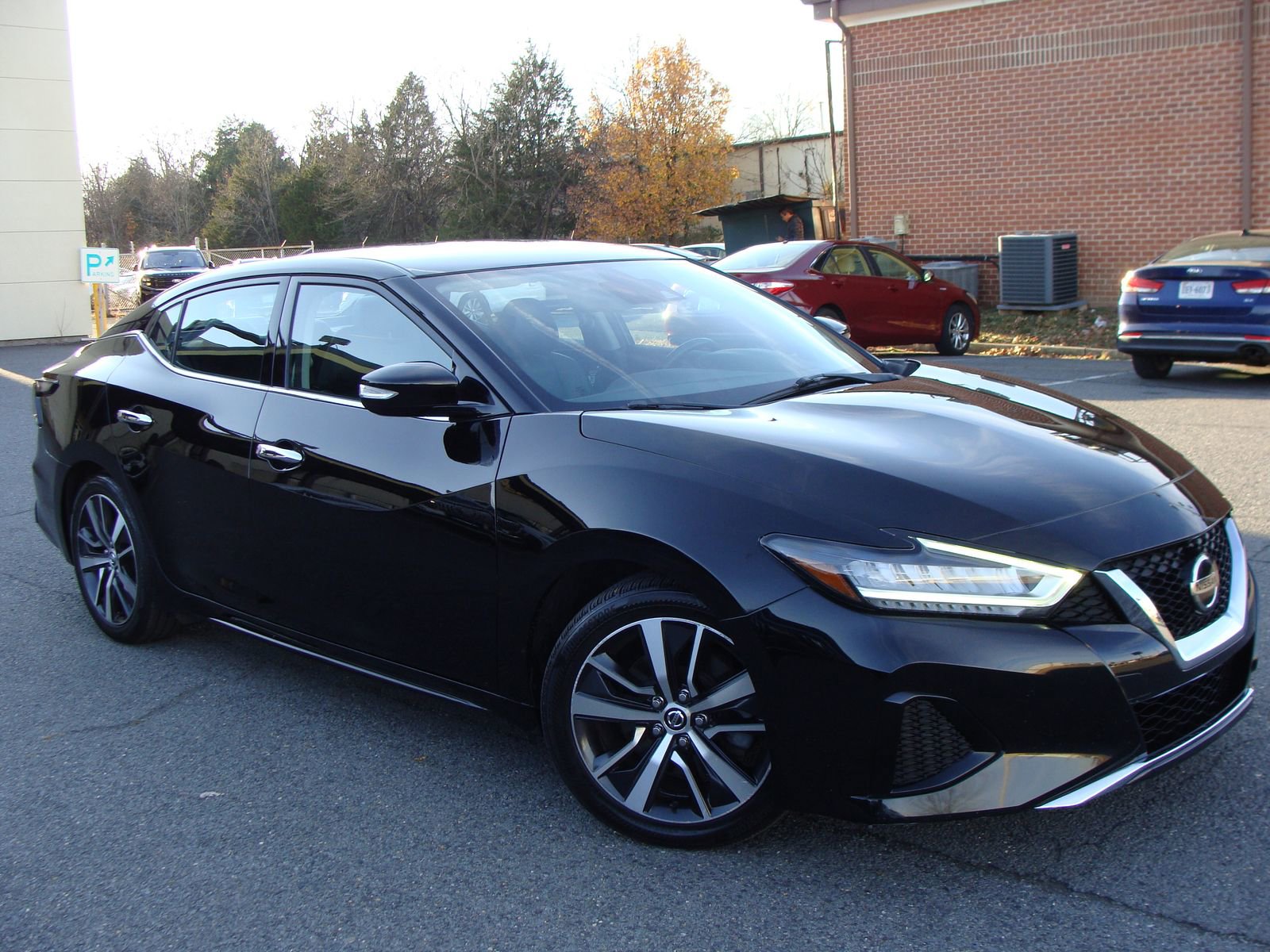 Used 2020 Nissan Maxima 3.5 SV w/ Floor Mat Group FWD image 1