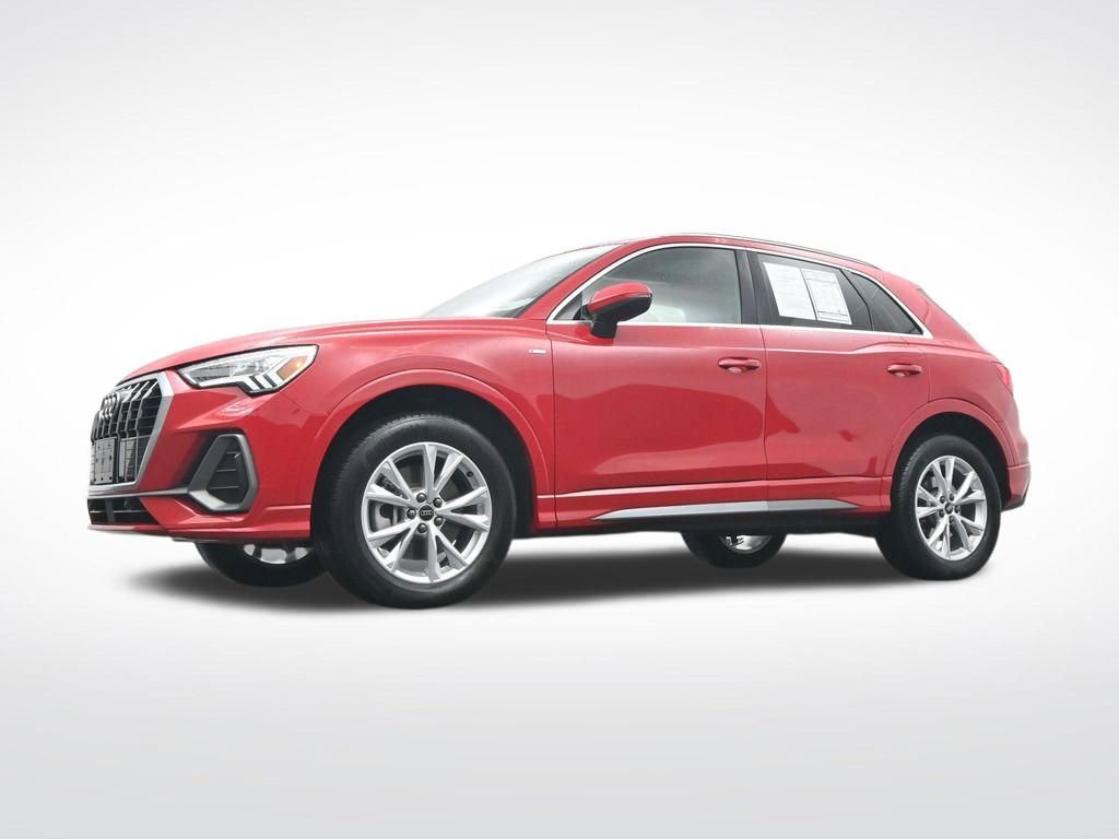 Used 2024 Audi Q3 2.0T Premium image 32