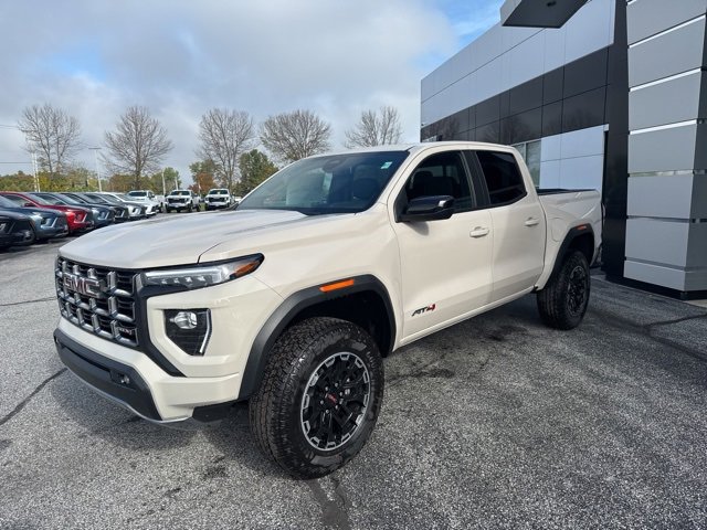 New 2026 GMC Canyon AT4 w/ AT4 Premium Package image 3