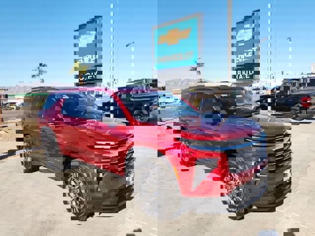 New 2026 Chevrolet Traverse LT w/ Driver Confidence Package video 1