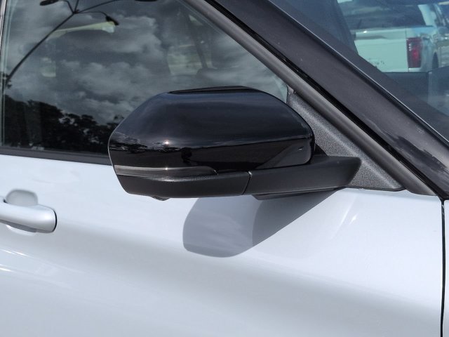 New 2026 Ford Explorer ST-Line w/ ST-Line Street Pack RWD image 13