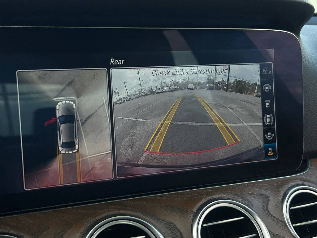 Used 2019 Mercedes-Benz E 300 image 32