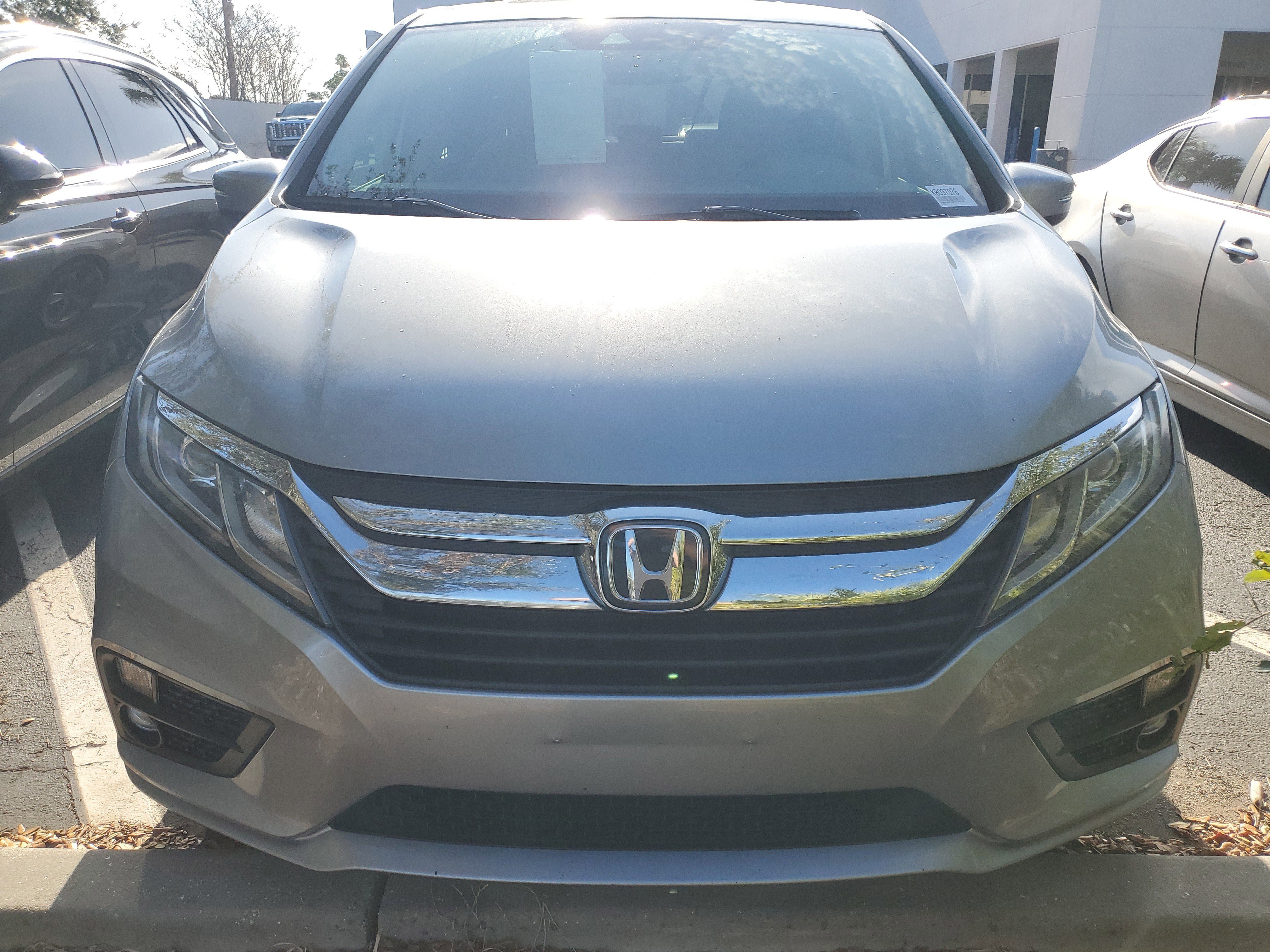 Used 2019 Honda Odyssey EX-L image 2