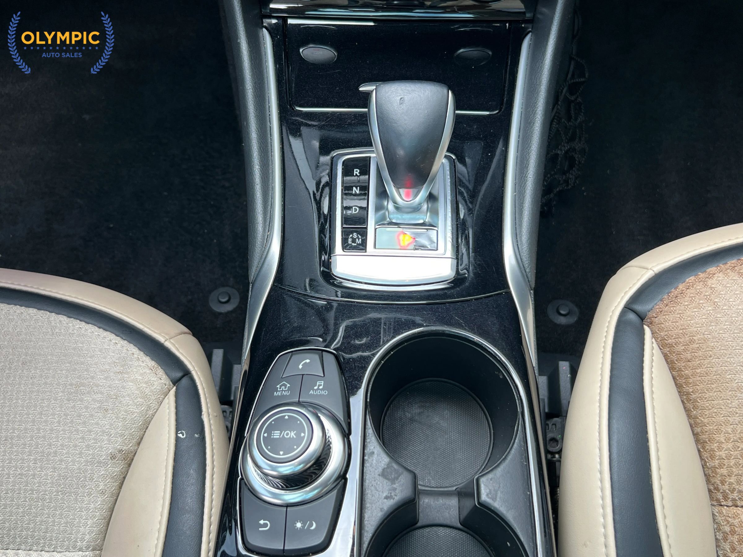 Used 2019 INFINITI QX30 image 33