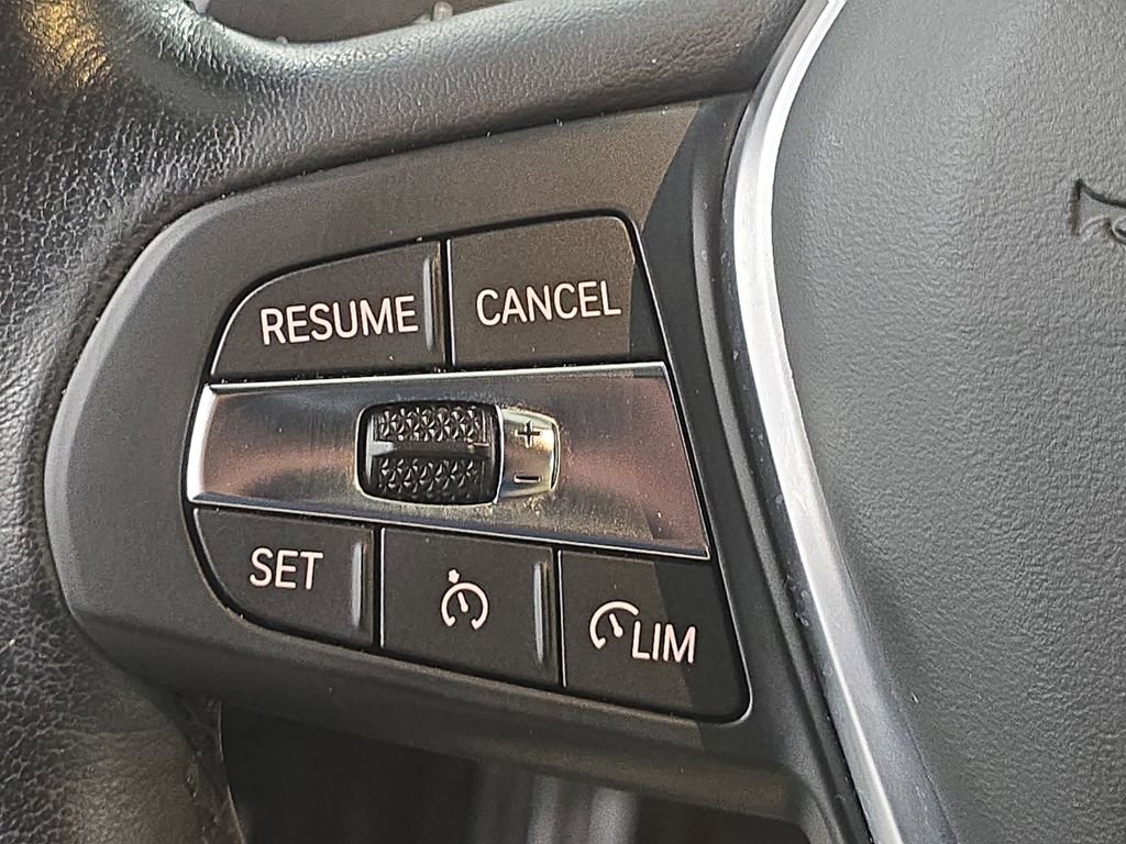 Used 2023 BMW i4 eDrive35 w/ Premium Package image 17