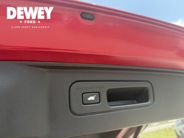 Used 2025 Honda Pilot Black Edition image 33