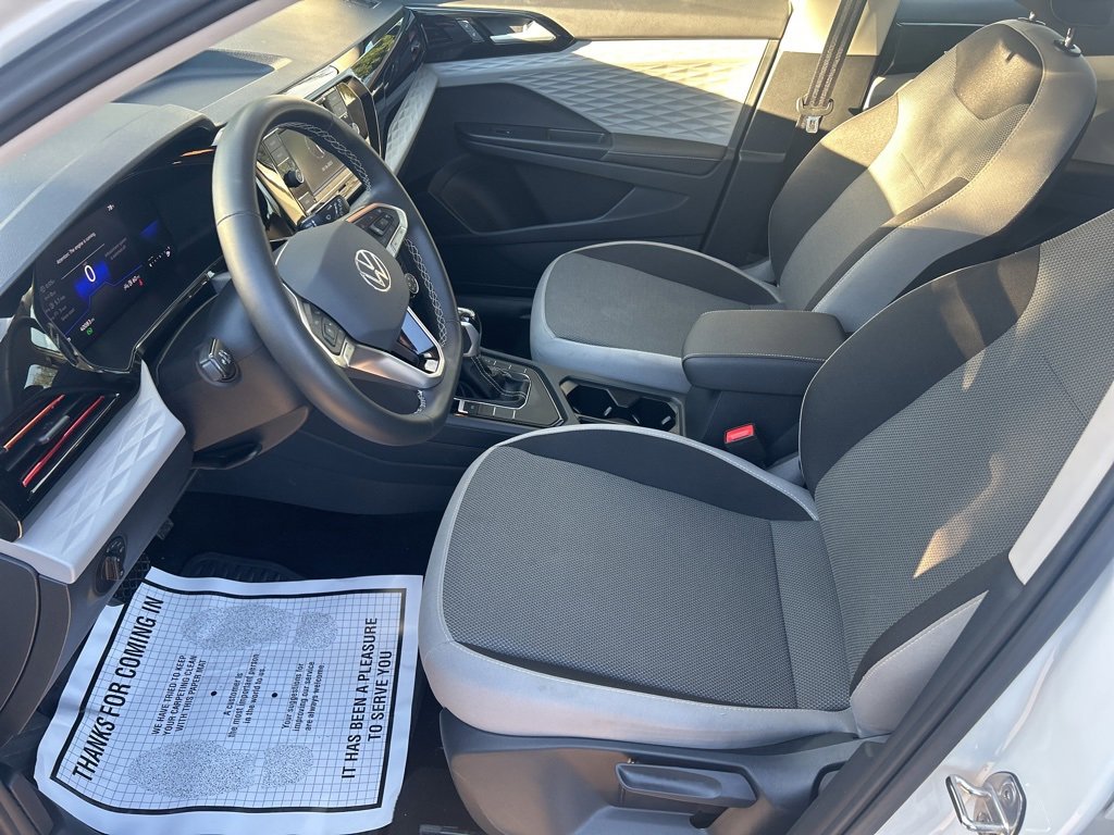 Used 2024 Volkswagen Taos S image 9