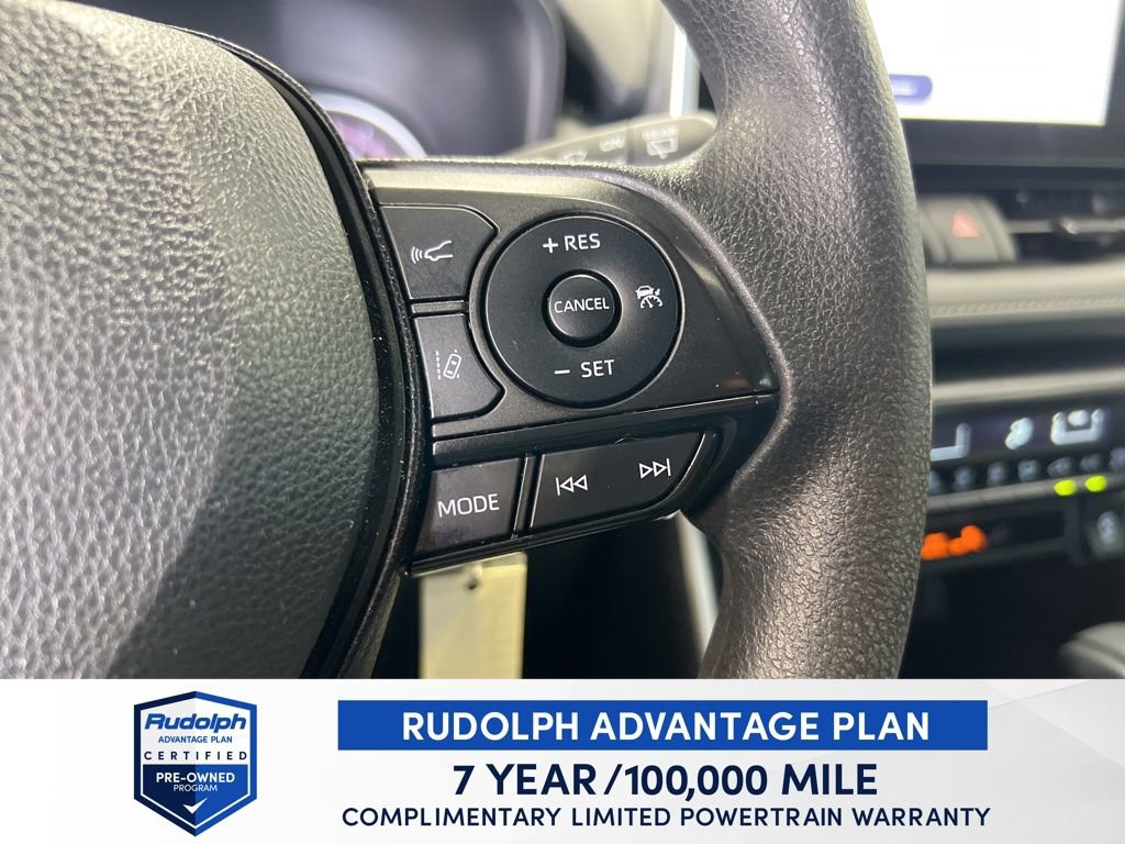 Used 2024 Toyota RAV4 LE image 38