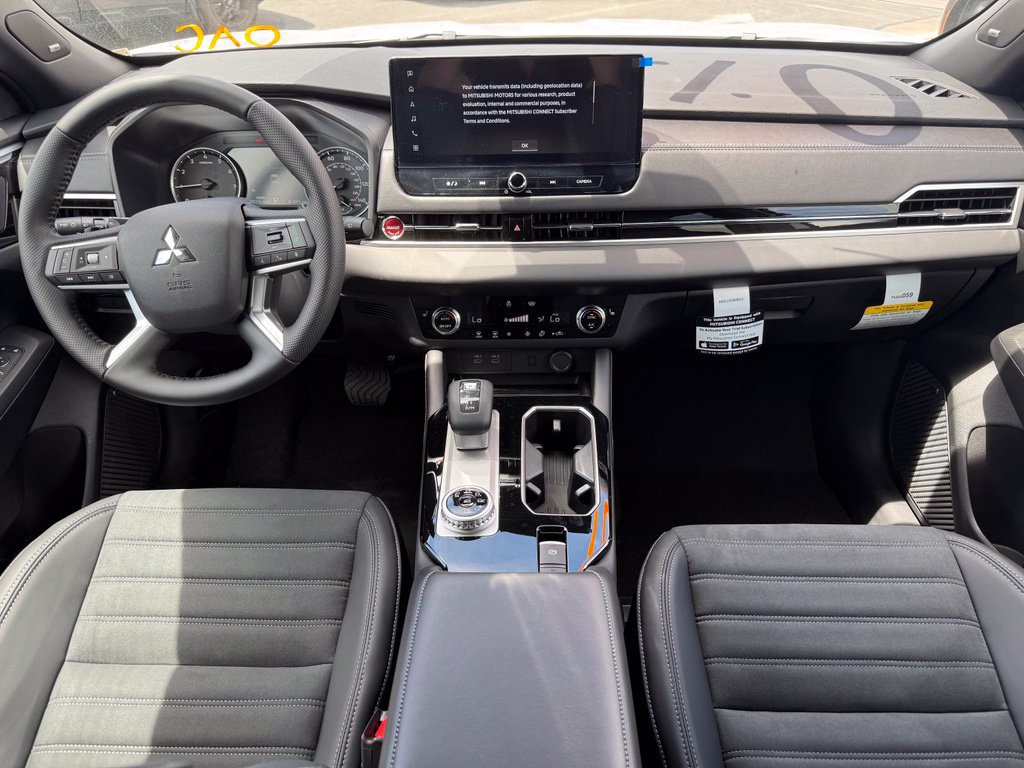 New 2026 Mitsubishi Outlander AWD image 11