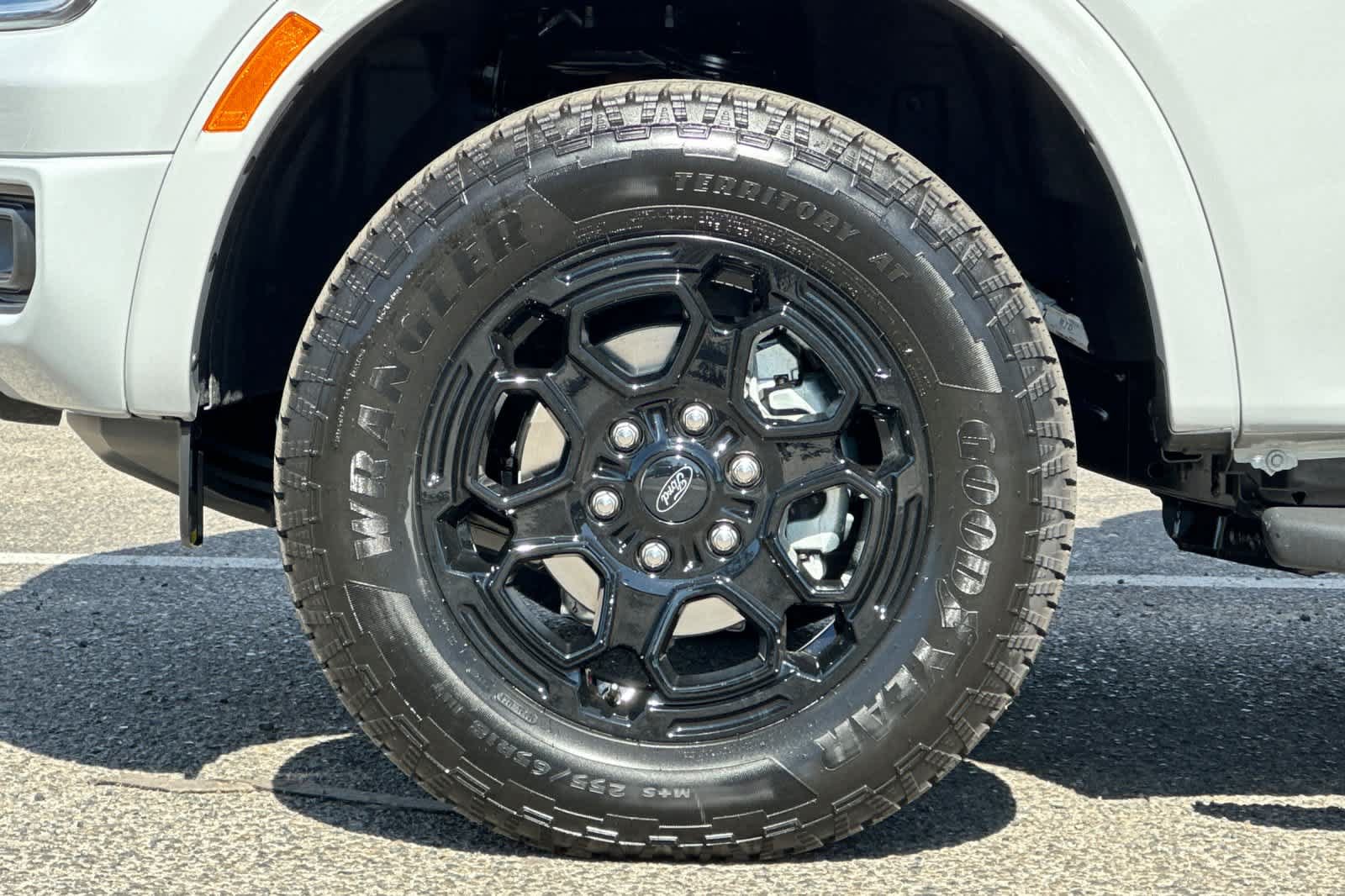 New 2026 Ford Ranger Lariat w/ FX4 Off-Road Package AWD/4WD image 27