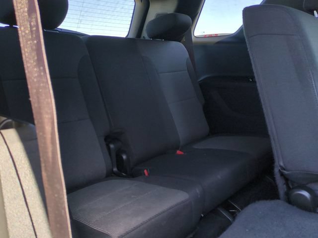 Used 2023 Chevrolet Traverse LT FWD image 32