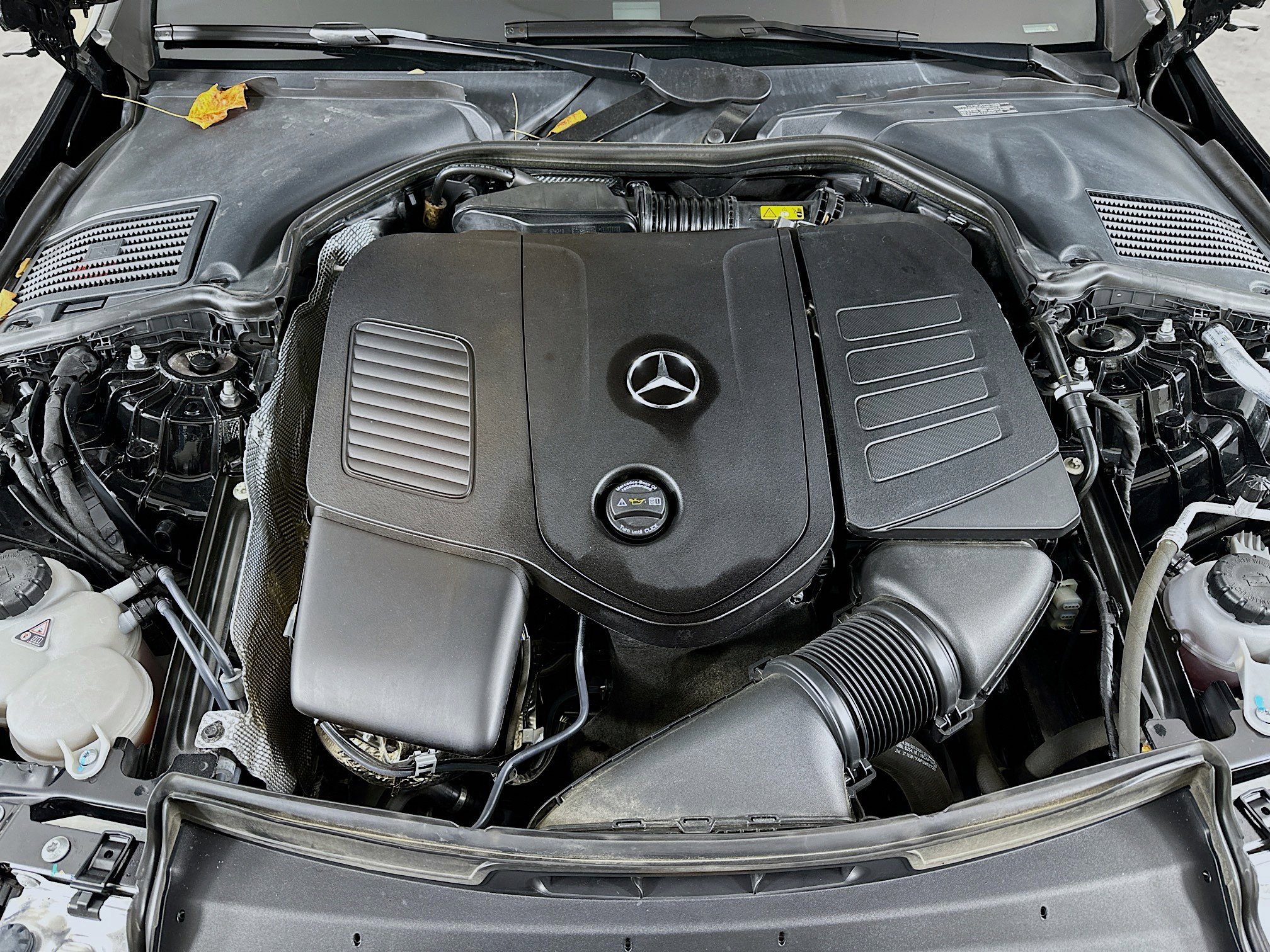 Certified 2023 Mercedes-Benz C 300 4MATIC Sedan image 38