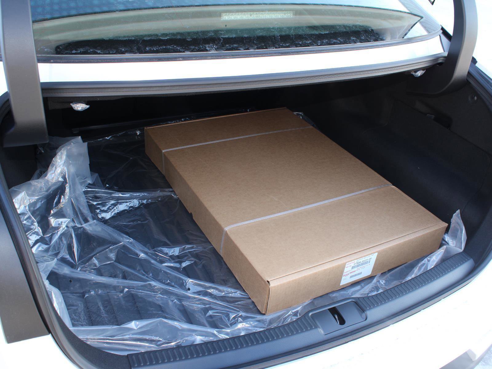 New 2026 Toyota Crown XLE image 8