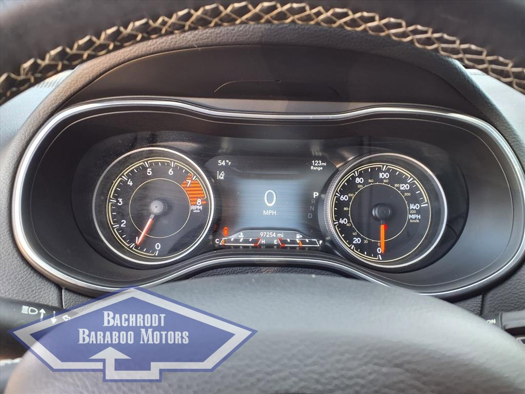 Used 2021 Jeep Cherokee Latitude Lux 80th Anniv w/ Quick Order Package 26U 80TH image 28