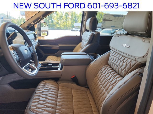 New 2027 Ford F250 Platinum w/ Platinum Plus Package AWD/4WD image 15