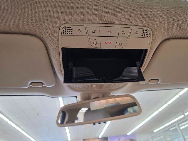 Used 2017 Mercedes-Benz GLC 300 image 26