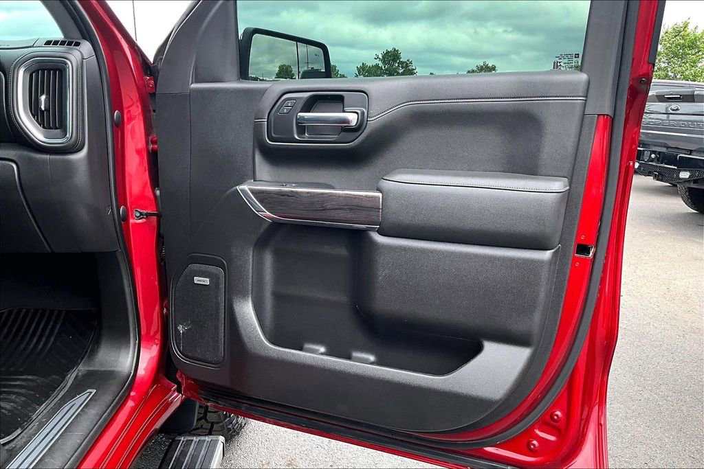 Used 2022 Chevrolet Silverado 1500 LTZ w/ LTZ Premium Package AWD/4WD image 31