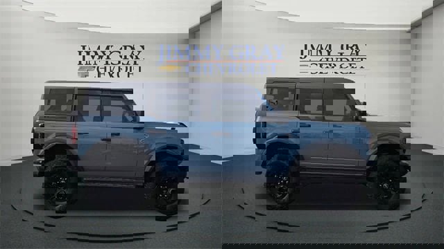 Used 2023 Ford Bronco Wildtrak image 2