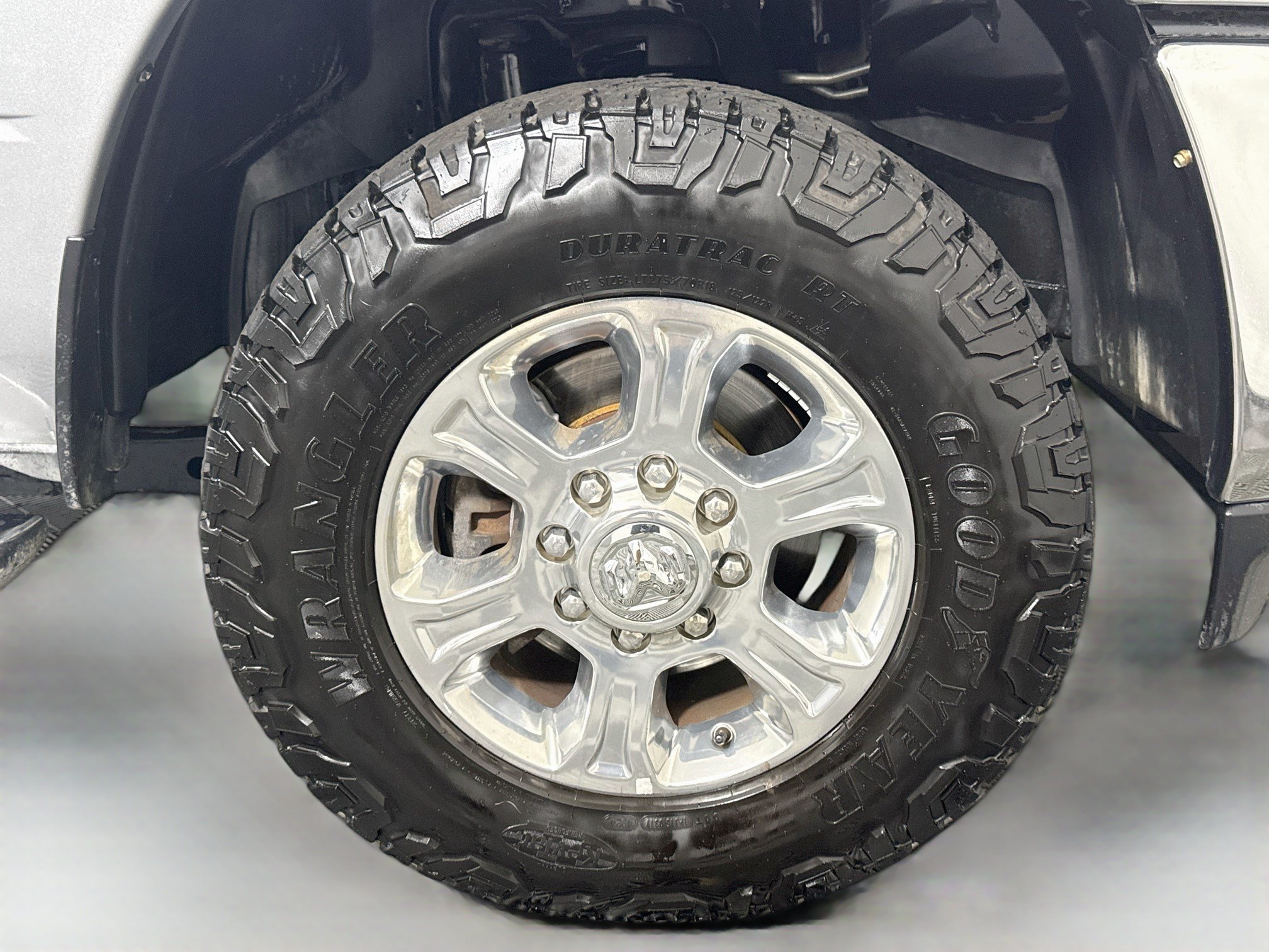 Used 2024 RAM 2500 Big Horn AWD/4WD image 32