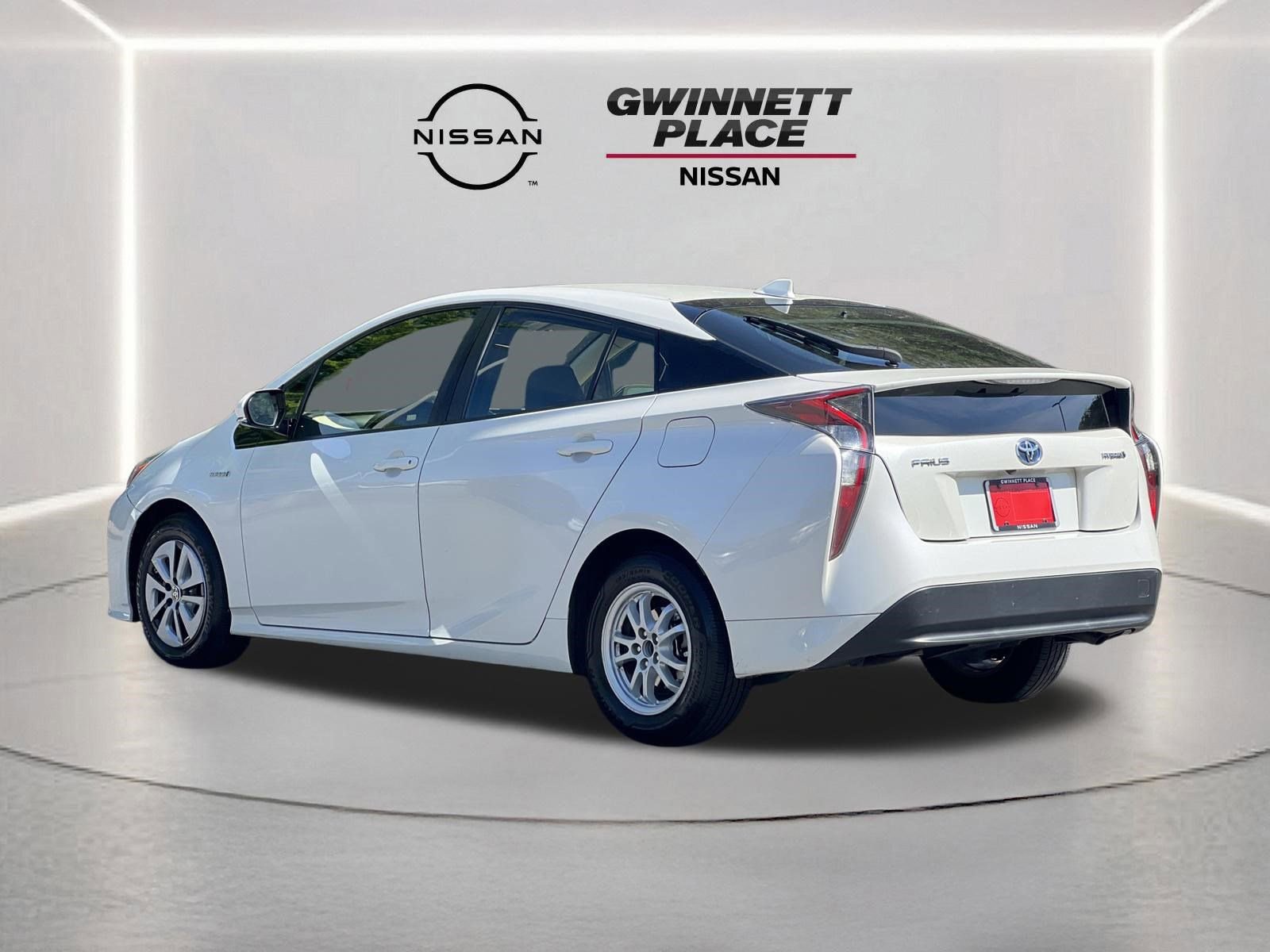 Used 2016 Toyota Prius Four image 24