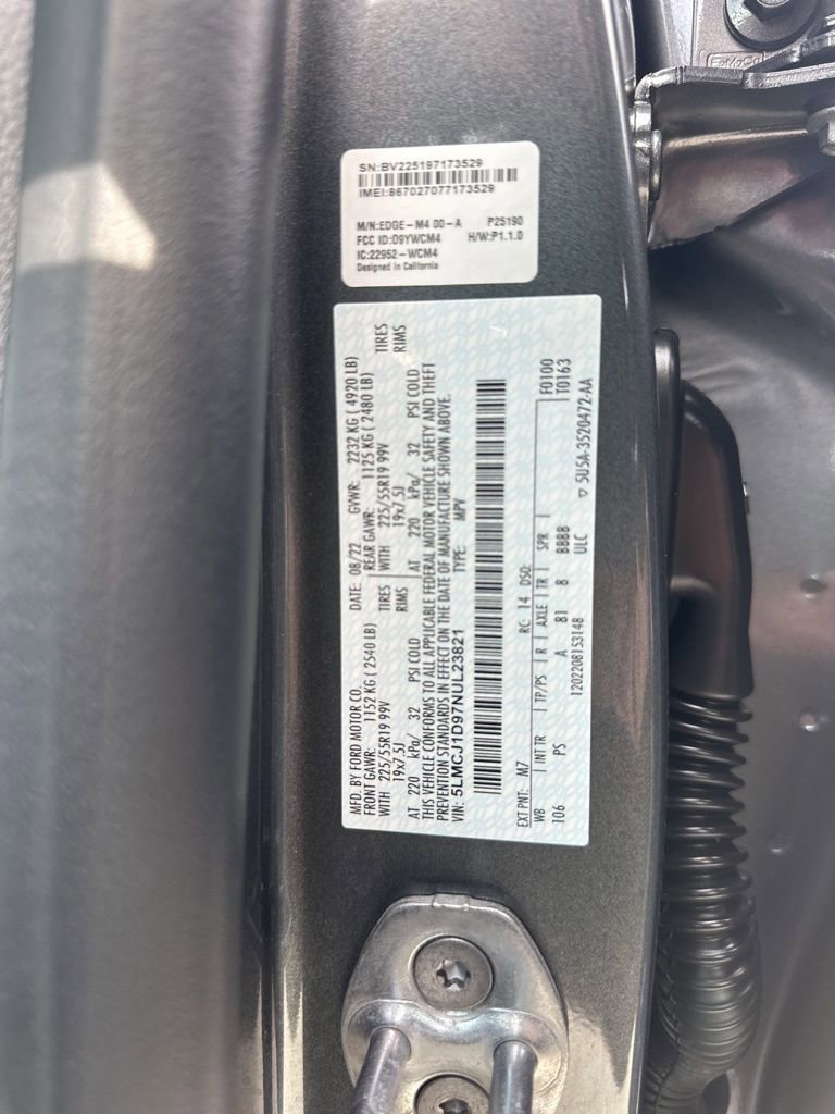 Used 2022 Lincoln Corsair AWD w/ Premium Package image 36