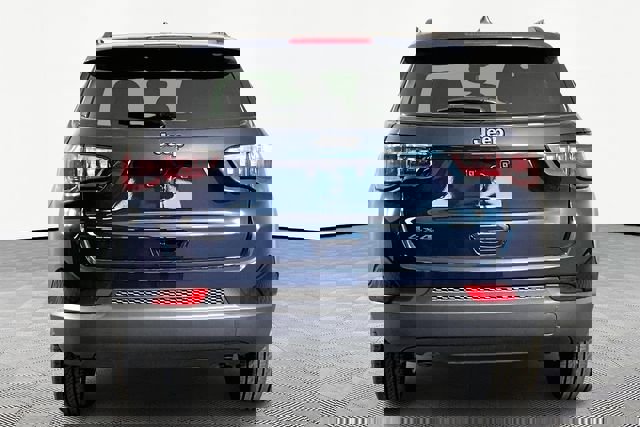 New 2026 Jeep Compass Latitude image 5