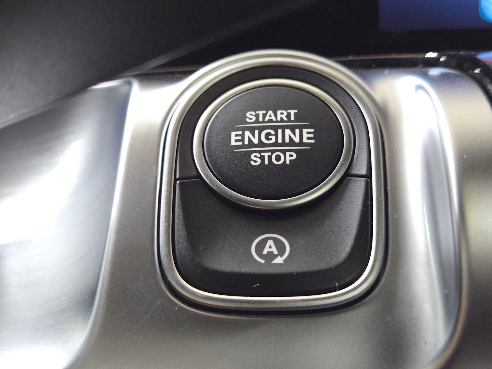 New 2026 Mercedes-Benz GLB 250 4MATIC image 31